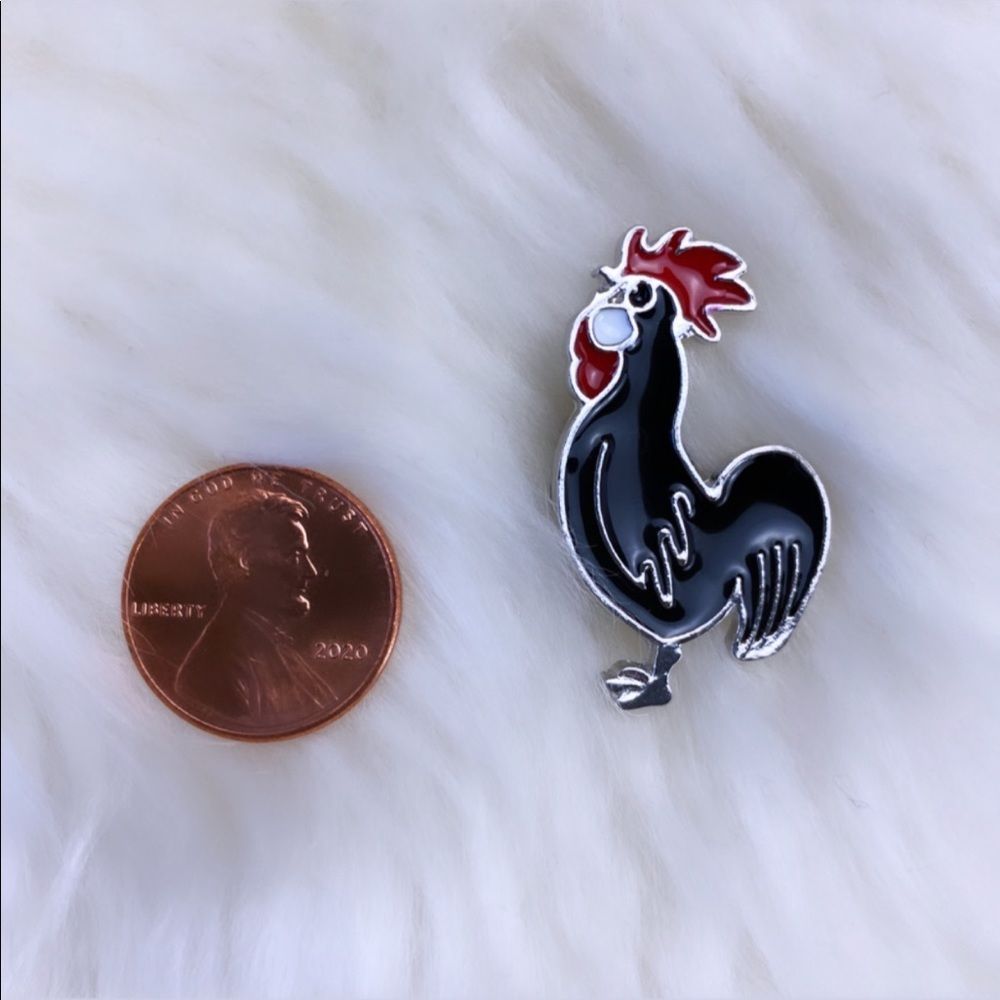 Black Rooster Enamel Pin/ Brooch - Picture 3 of 5